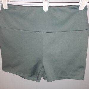Women's Athletic Sage Green Shorts Size Medium Excellent Used Condition
